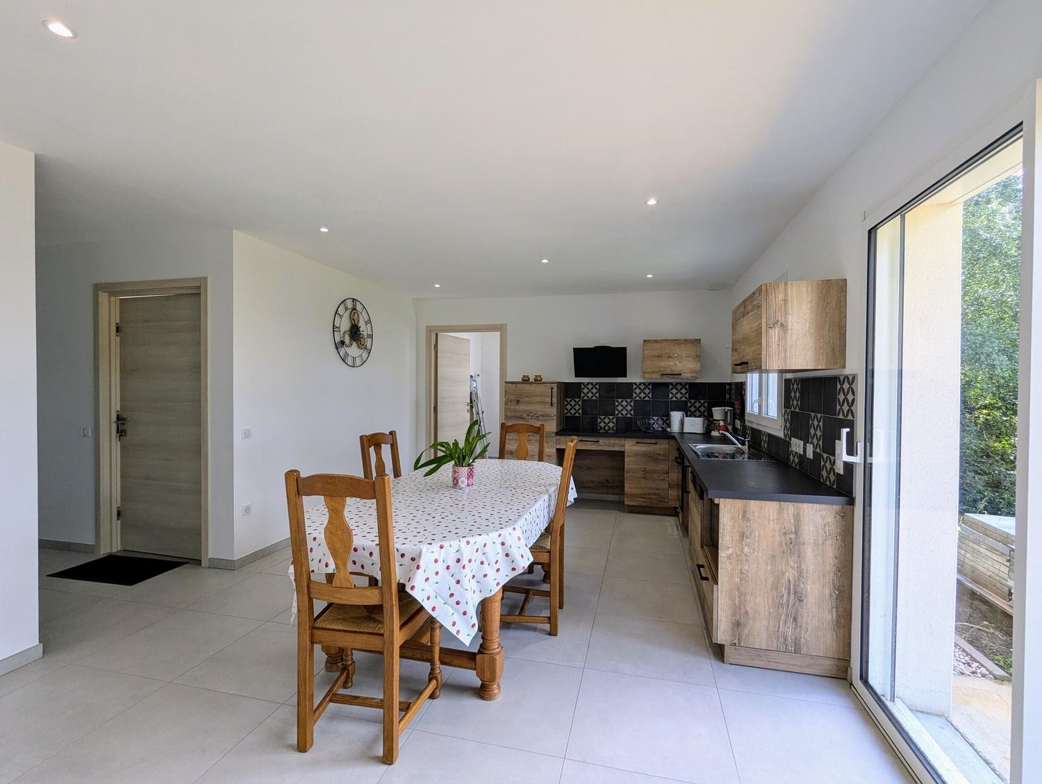 Cuisine - Gîte Chêne à Anould, plain-pied moderne près des lacs et randonnées