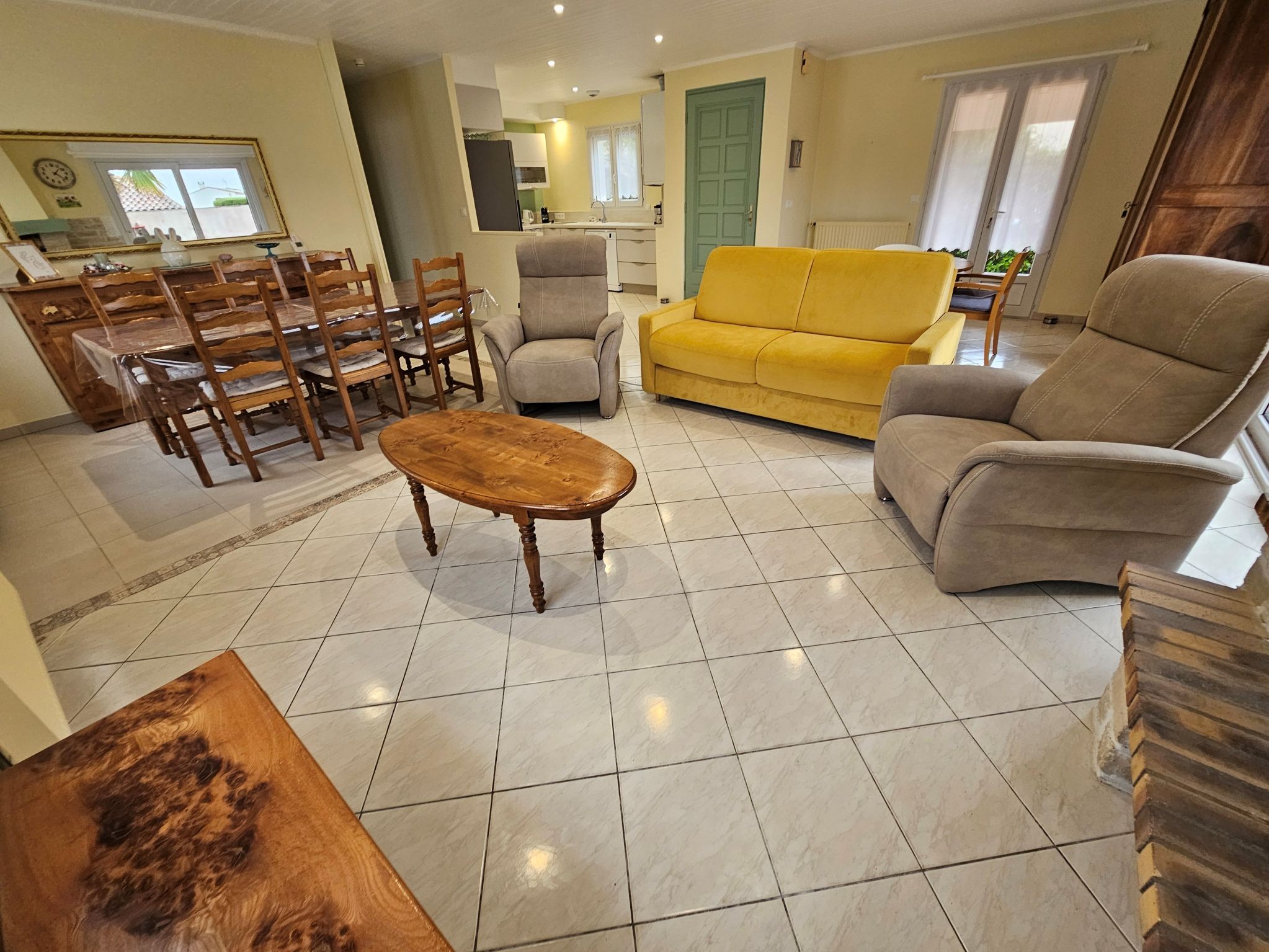 Maison de famille Le Soleil Levant pour 4 personnes à St Georges de Didonne, à 800 mètres de la plage et des commerces, Charente maritime