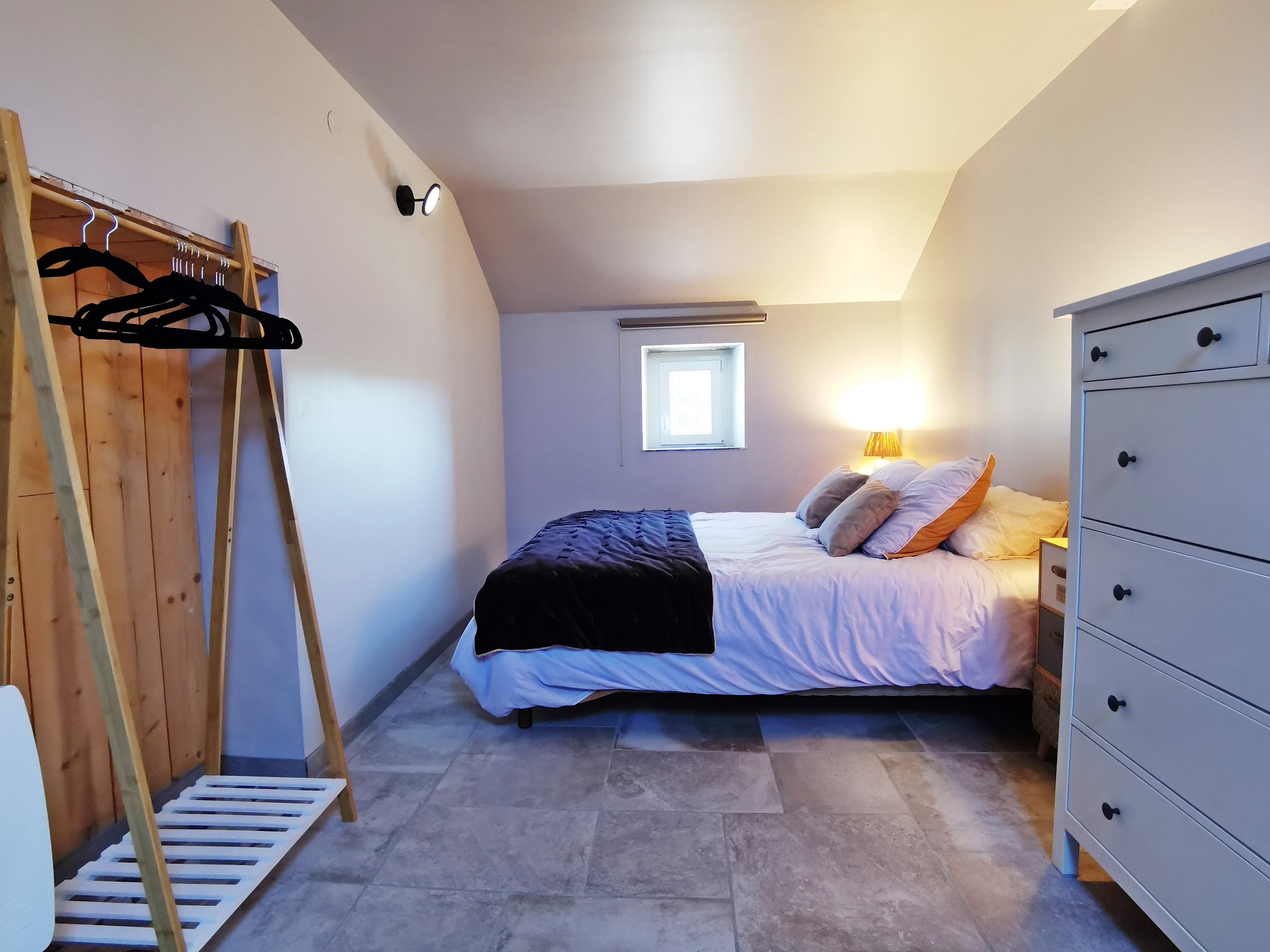 Ground floor: Bedroom 2 with 160 x 200 bed