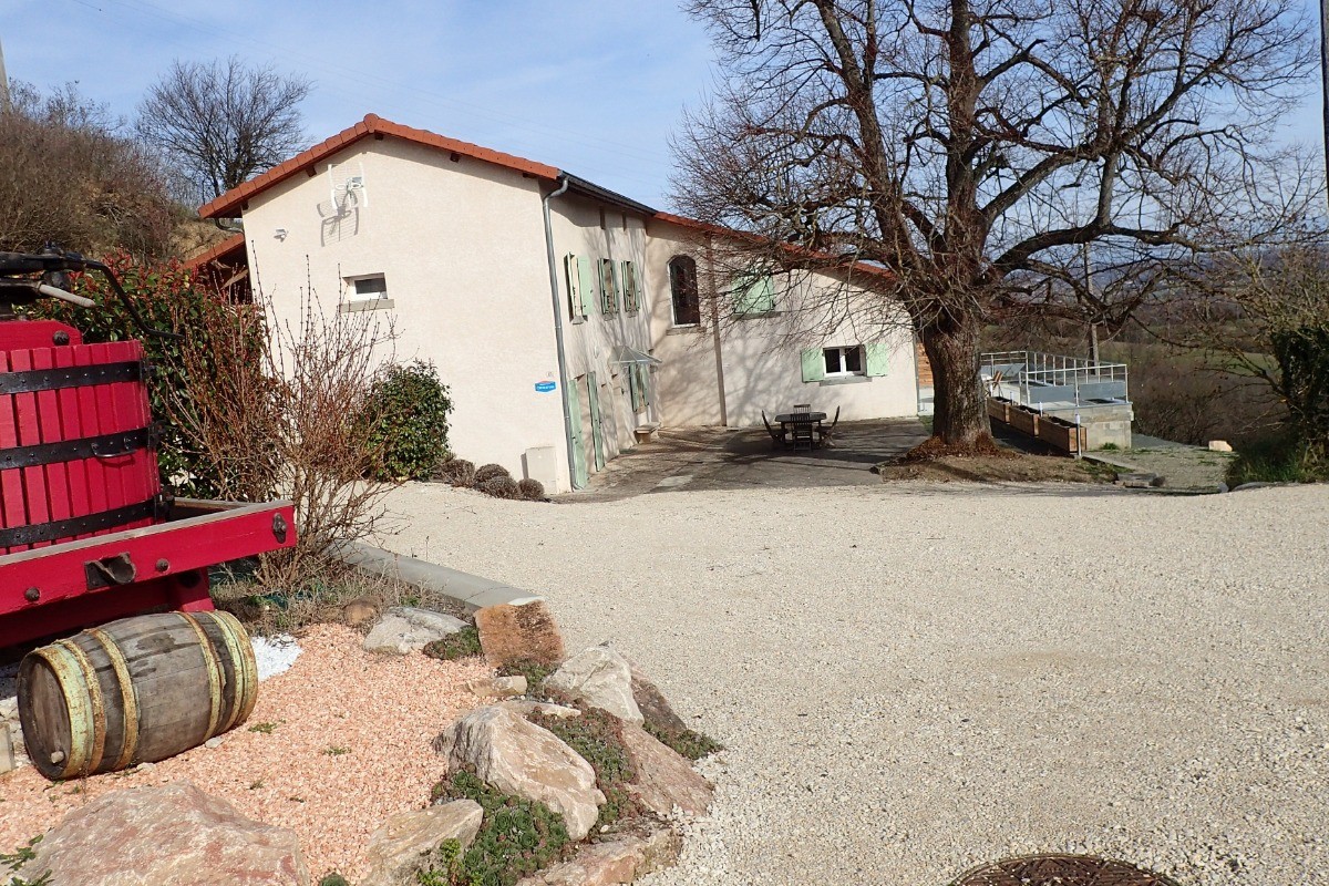 gîtes le Tilleul, la Glycine