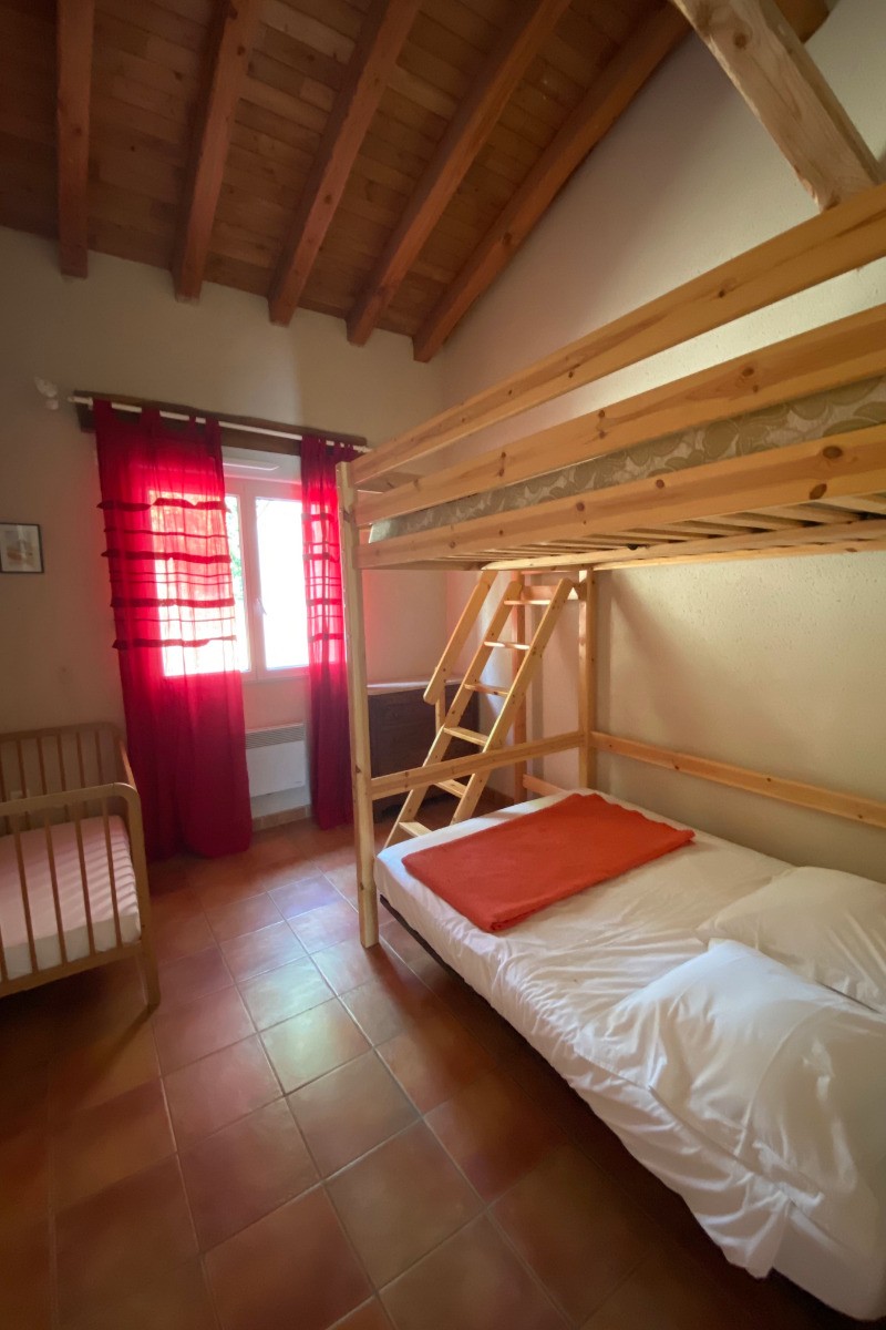Chambre 5 avec lit mezzanine de 140 et clic clac de 140