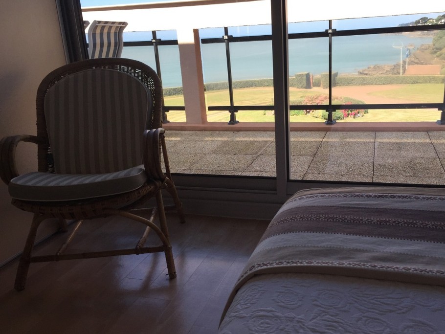 Chambre 1 avec vue mer