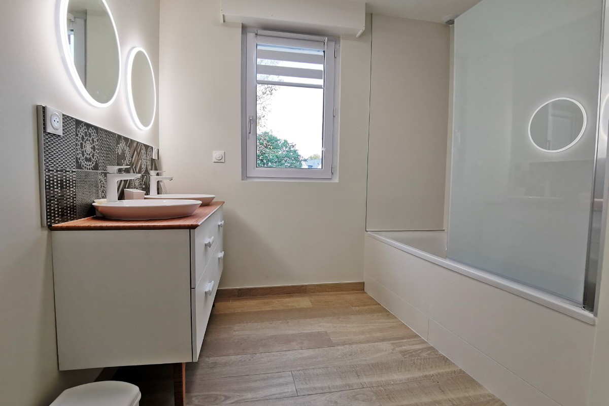 Salle de bain (2022)