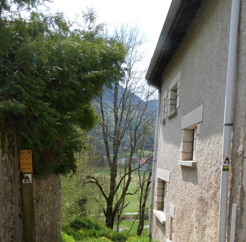 Départ des randos, à côté de la maison.