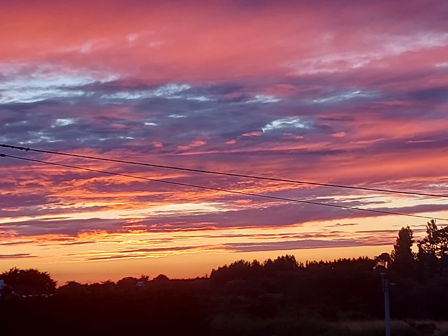 Coucher de soleil vu du gîte - à la saison de l'été