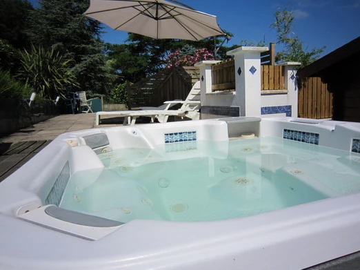 Appartement Pays Basque - jacuzzi extérieur chauffé