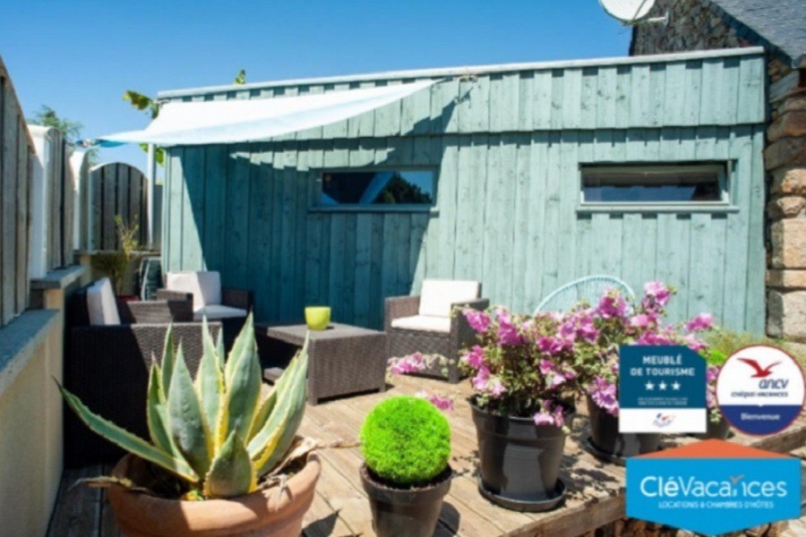 Charmante maison en pierre, 2 à 4 personnes, Clévacances, Espace terrasse