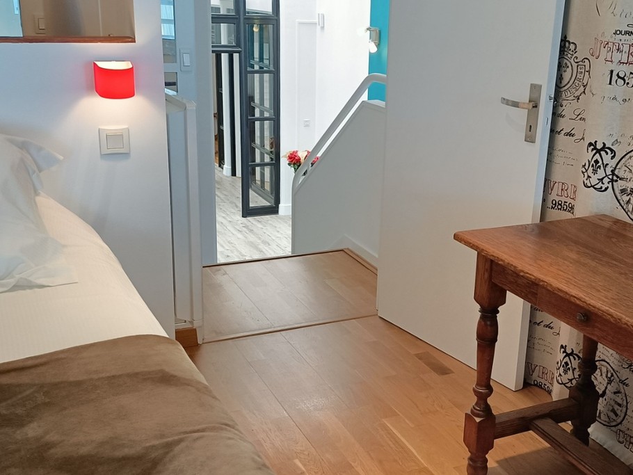 Accès pour la chambre lit 160x200, vue mer