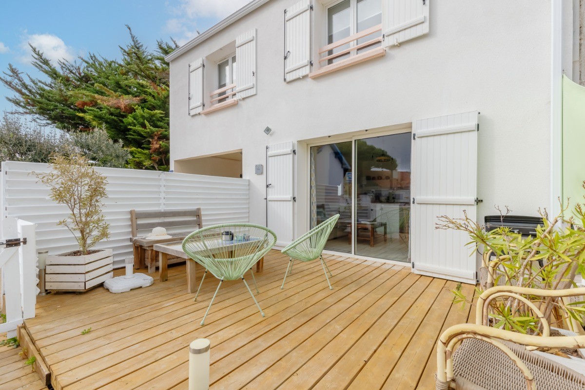 logement au premier étage de la maison