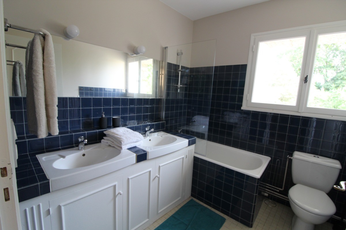 Salle de bains - Gite la Petite Varenne