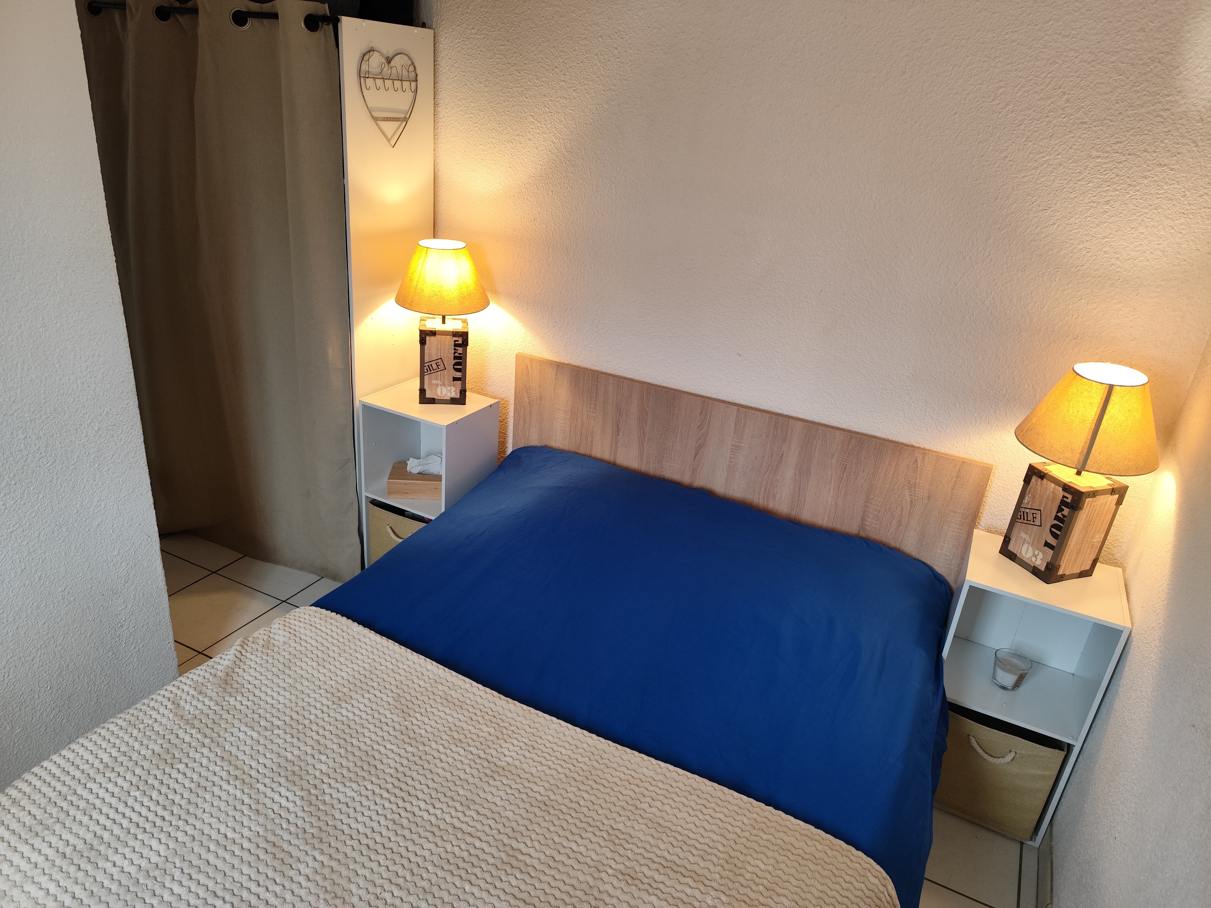 Chambre lit 140