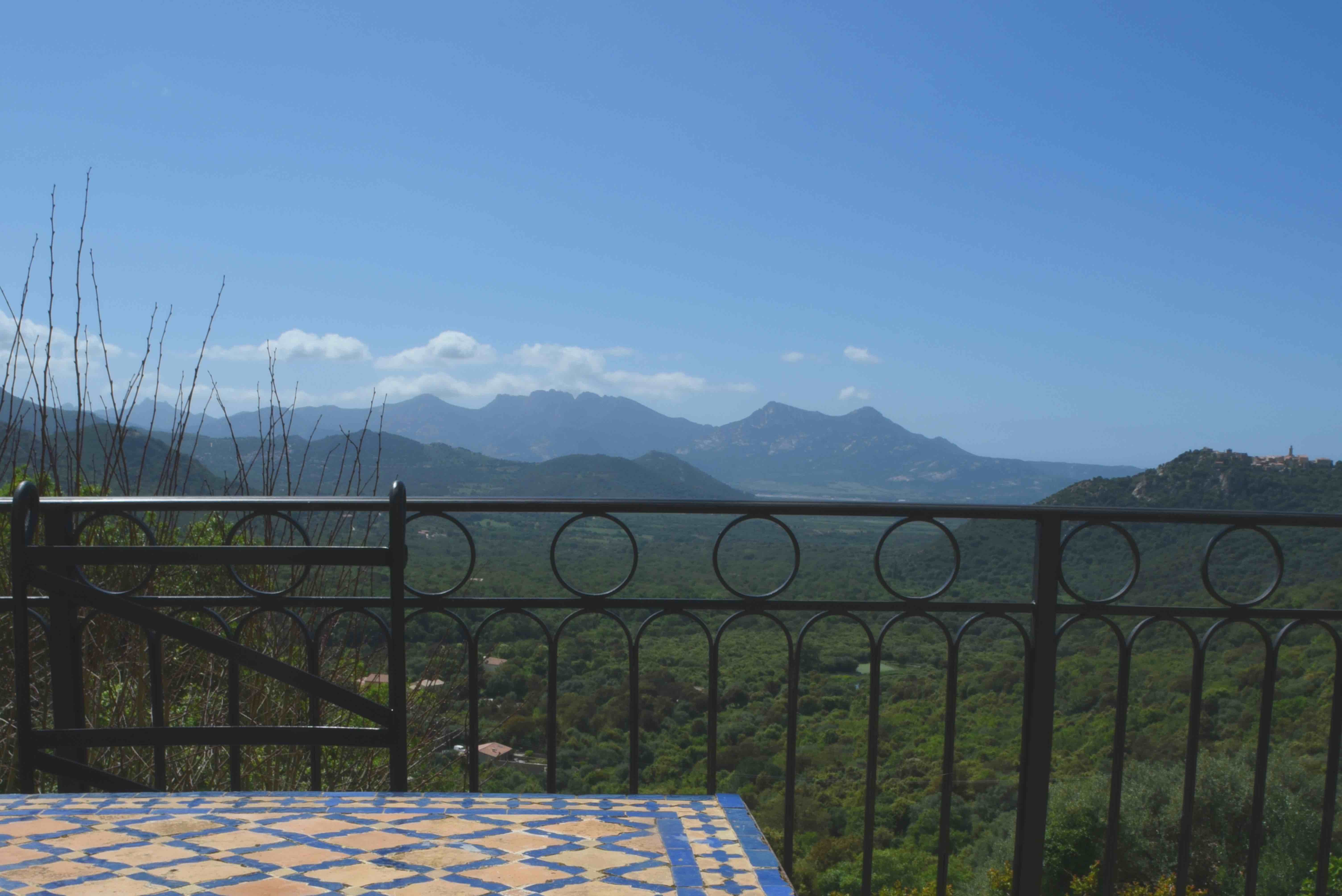 Terrasse avec vue