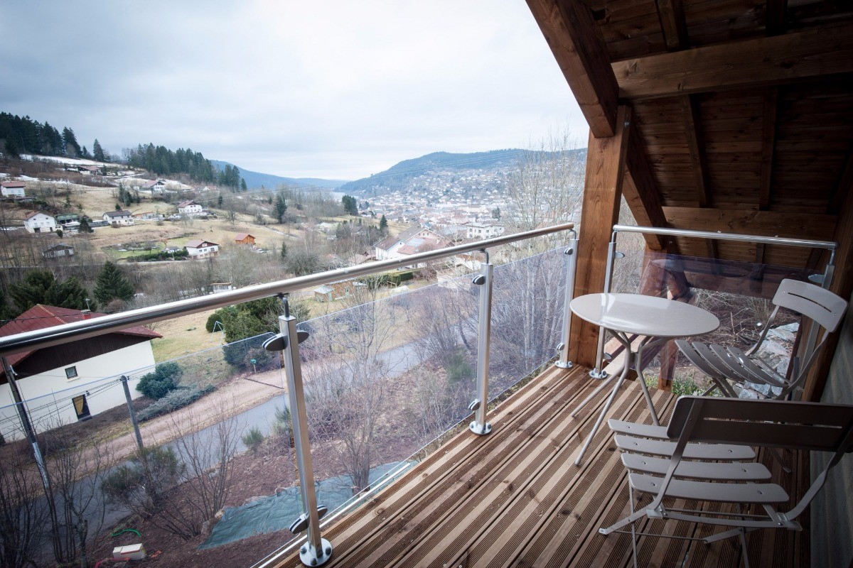 Vue Balcon sur la ville, le lac - Chalet les Biches - Gérardmer Vosges