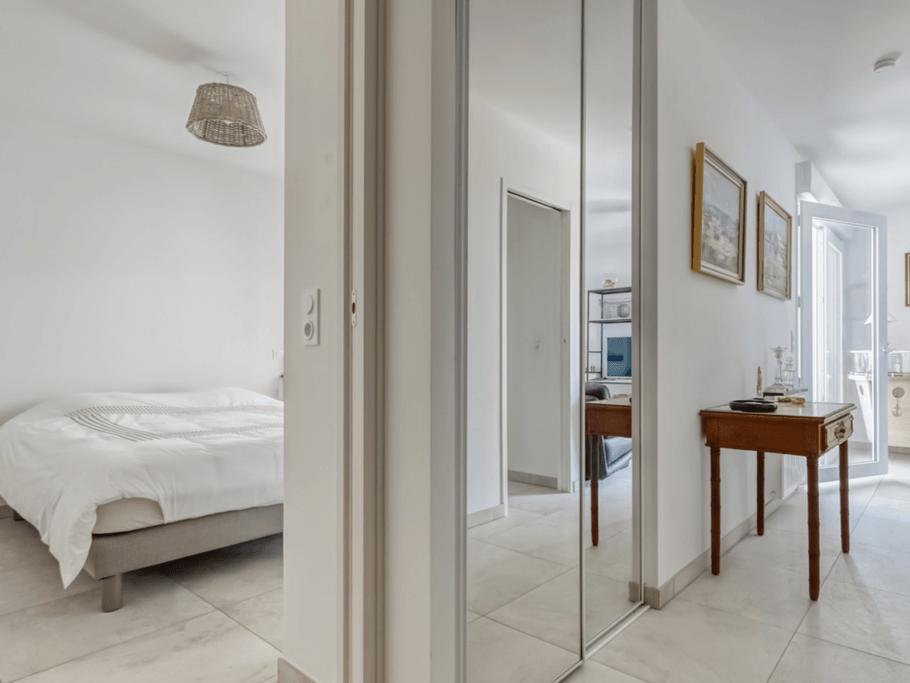 Vue depuis l'entrée de l'appartement