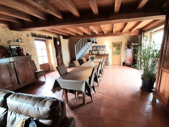 salle table d'hôtes/ petit-déjeuner