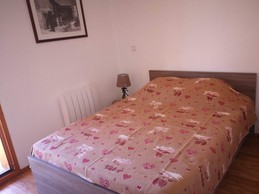 Chambre 2 étage.
