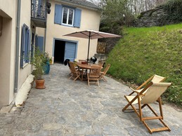 Terrasse devant le gite