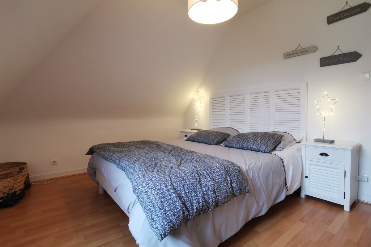 Etage: chambre 3 avec lit 160