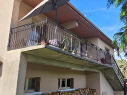 "Chez Cécile" - Olliergues - Extérieur