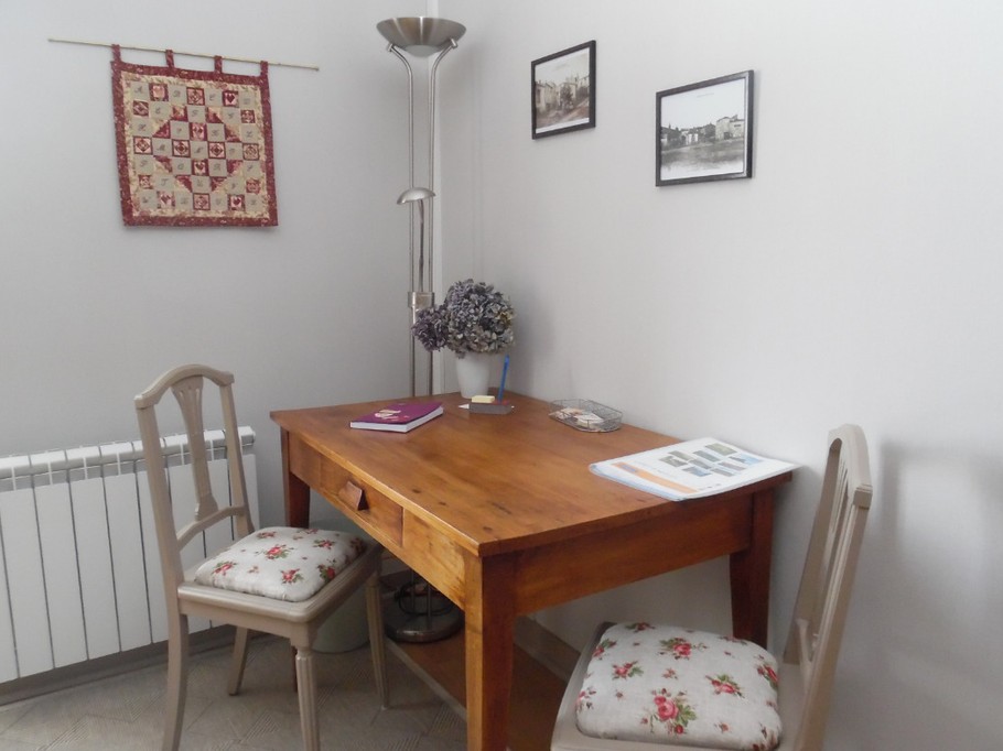 Office area, wifi access