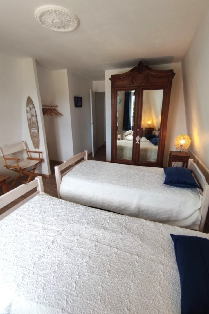 Chambre 2 lits 90/190