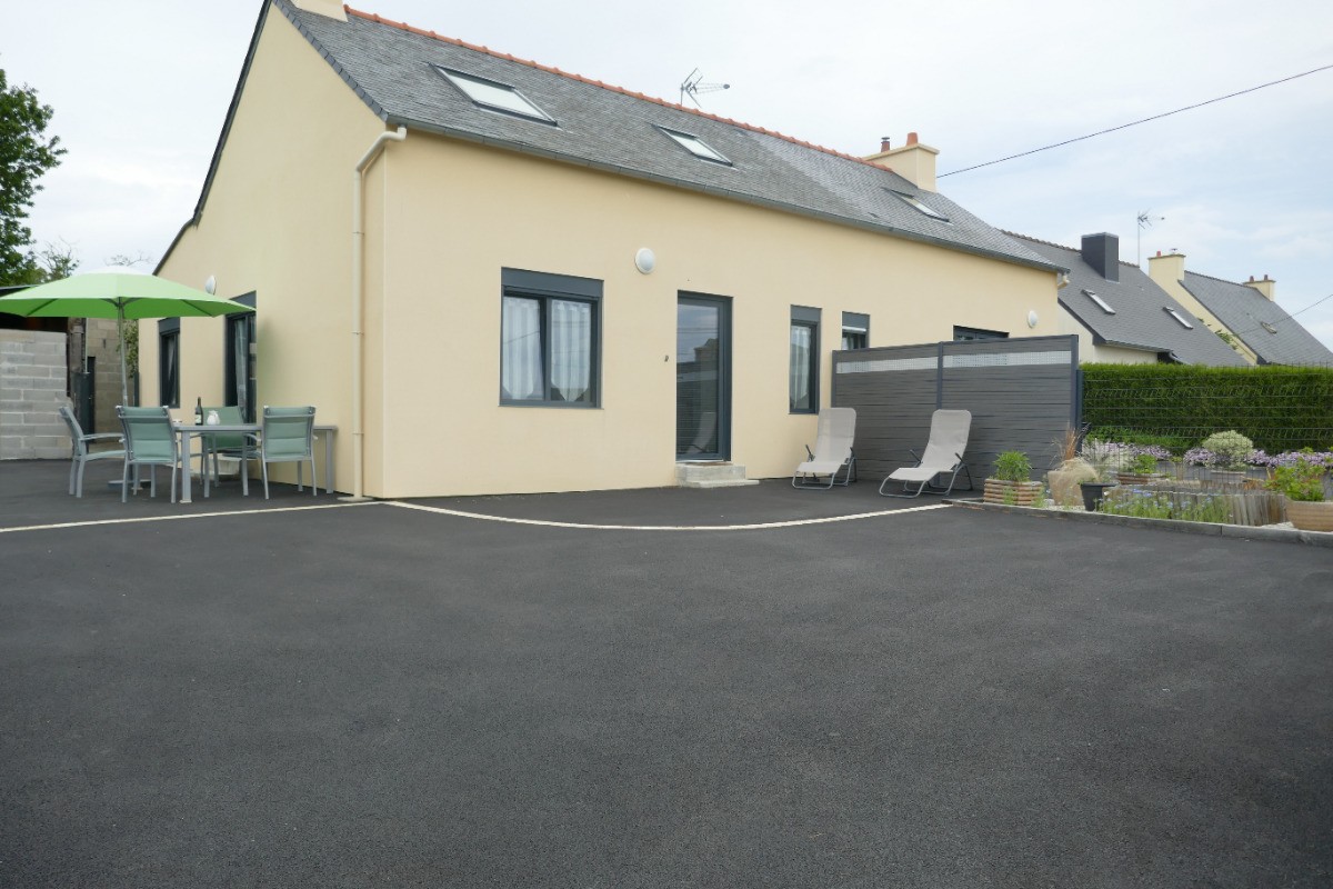 Entrée maison, Location Clévacances, Gites 4 personnes ,Logis 1 de Plain Pied