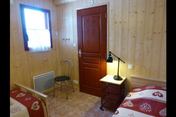 chambre à 2 lits