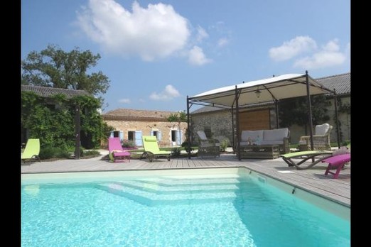 Piscine au sel du gîte Corabel