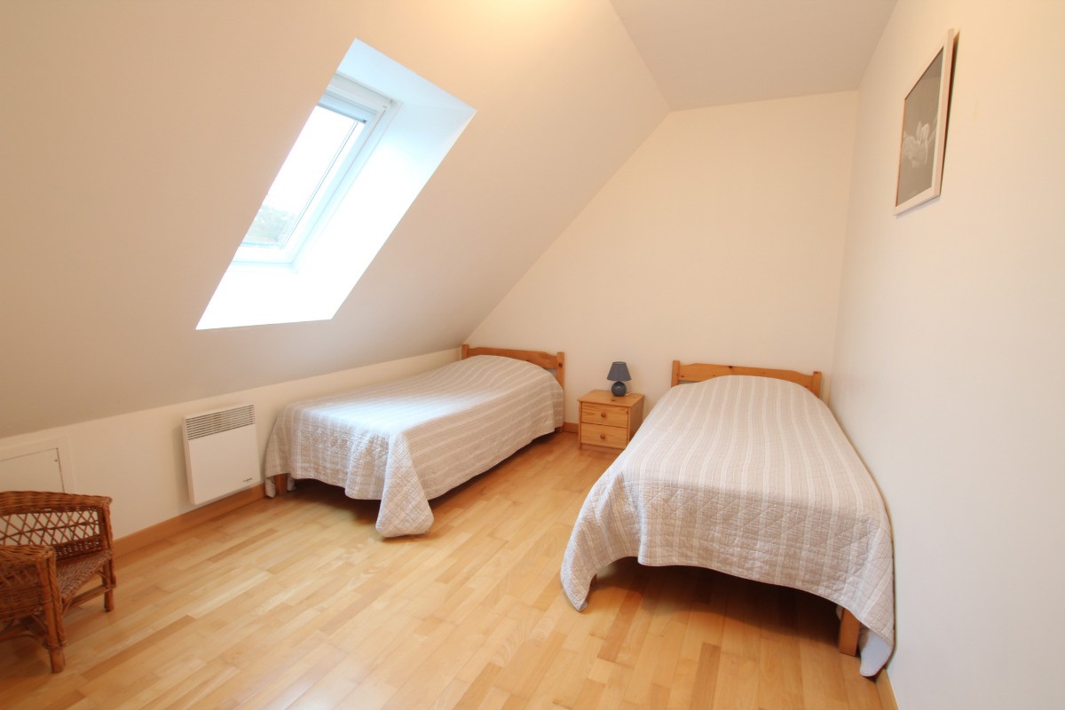 2 lits de 90 Chambre 3