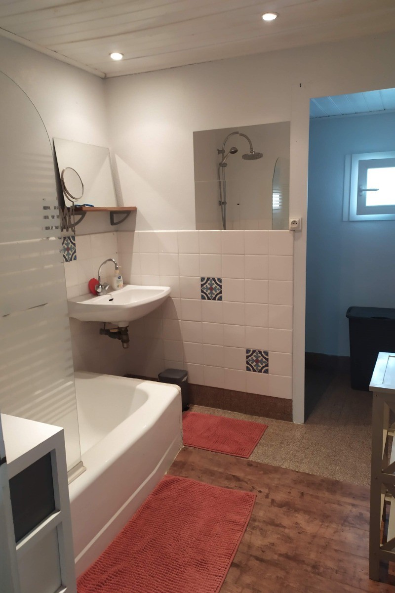Salle de bain rdc