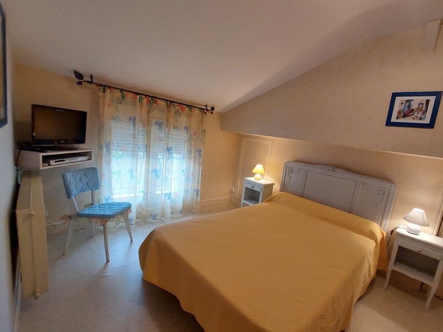 Chambre 3 à l'étage