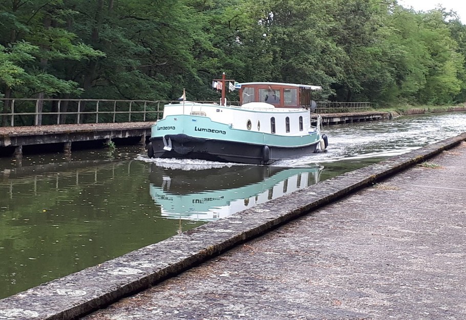 Photo n° 18 de la location