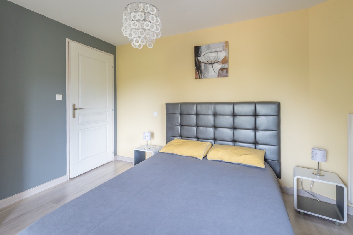 Chambre 1  Bas ( indépendante)