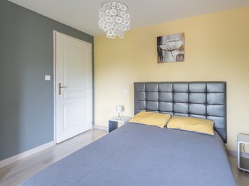 Chambre 1  Bas ( indépendante)