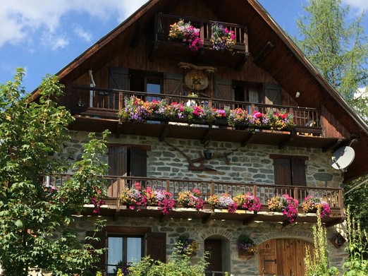 Chalet Lou Murgis - station de ski Saint Sorlin d'Arves en Savoie - domaine skiable Les Sybelles