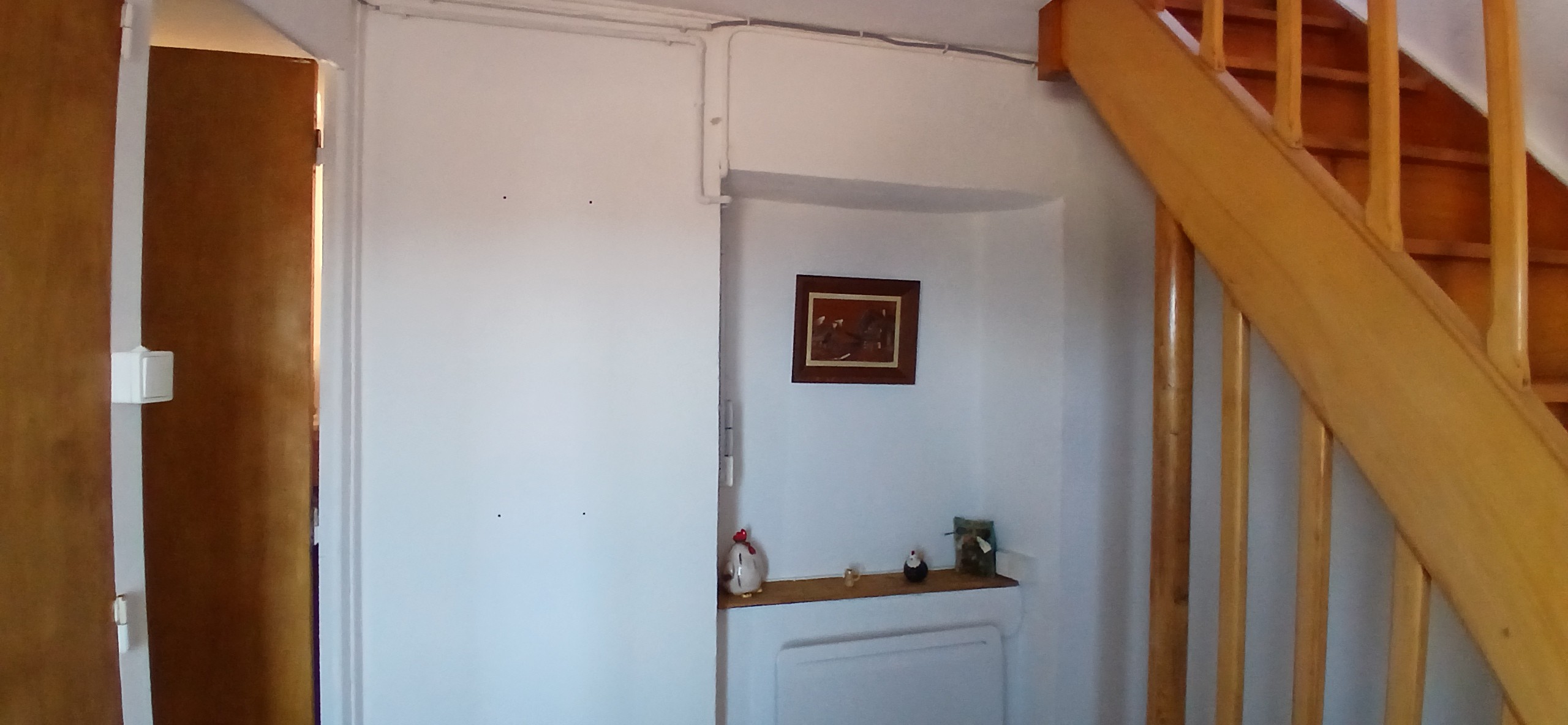 Chez Nelly - Gîte 2 personnes à Arconsat : Le pallier (1e étage)