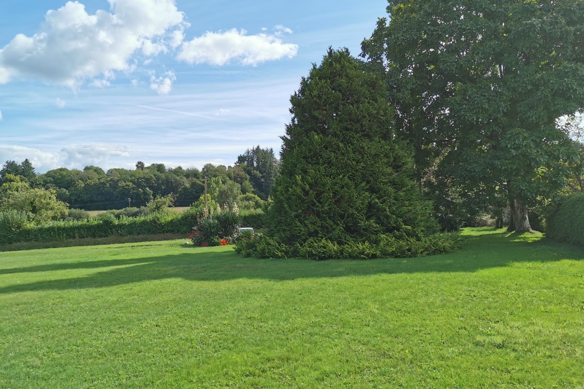 Grand jardin privatif