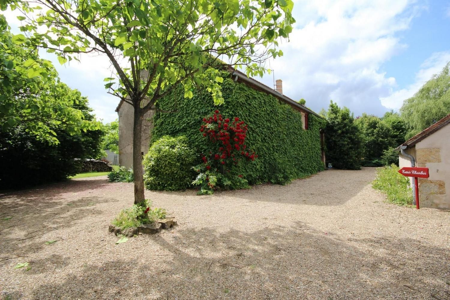 Photo n° 2 of the location