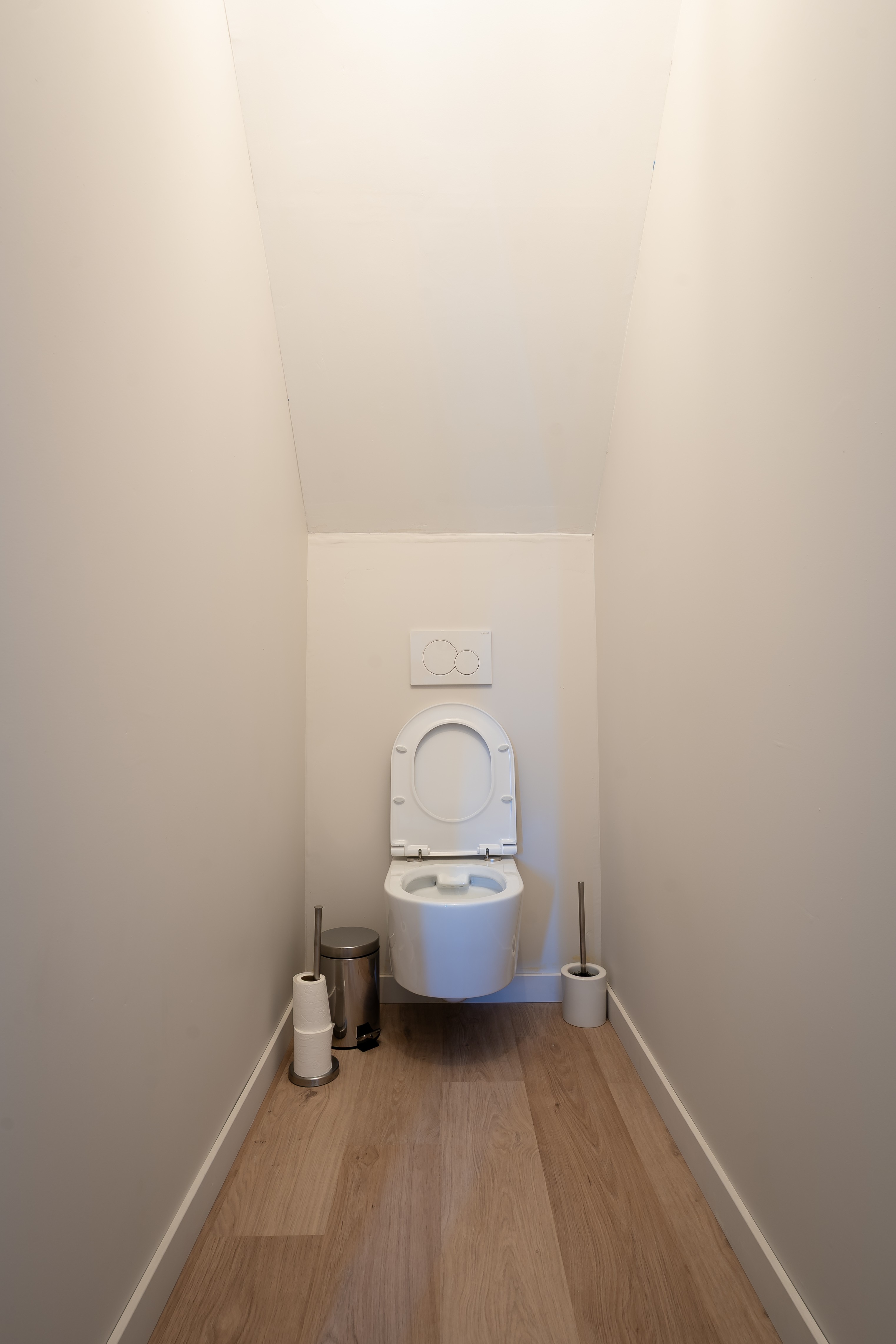 wc floor