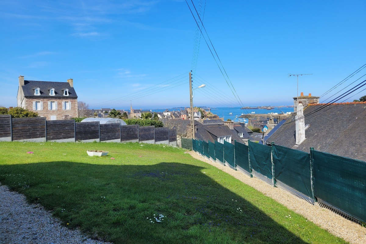 Location Clévacances, Loguivy-de-la-mer, Le Barbu, le jardin