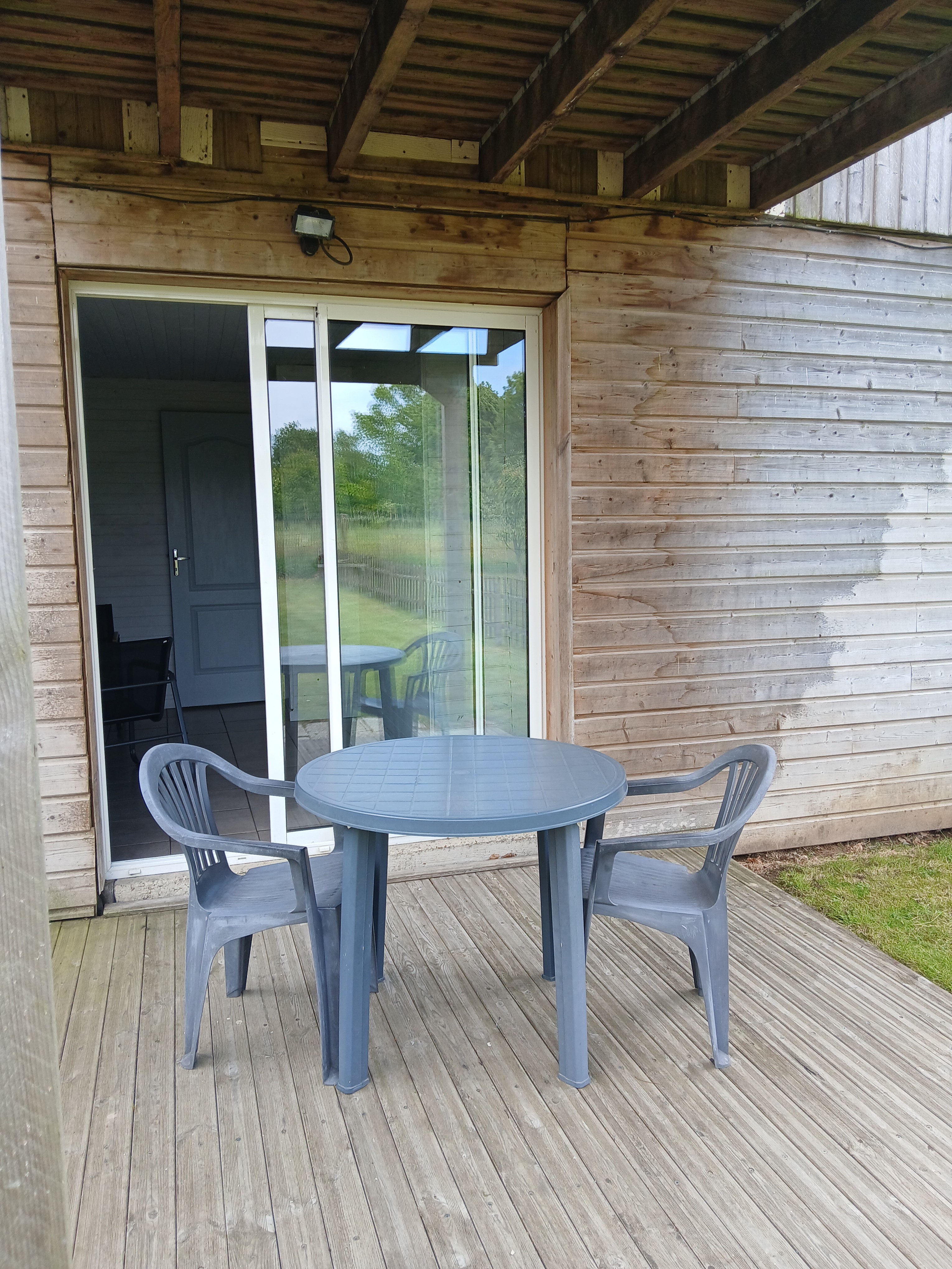 Terrasse vue salon Chambre d'hôtes Nibas La Somme
