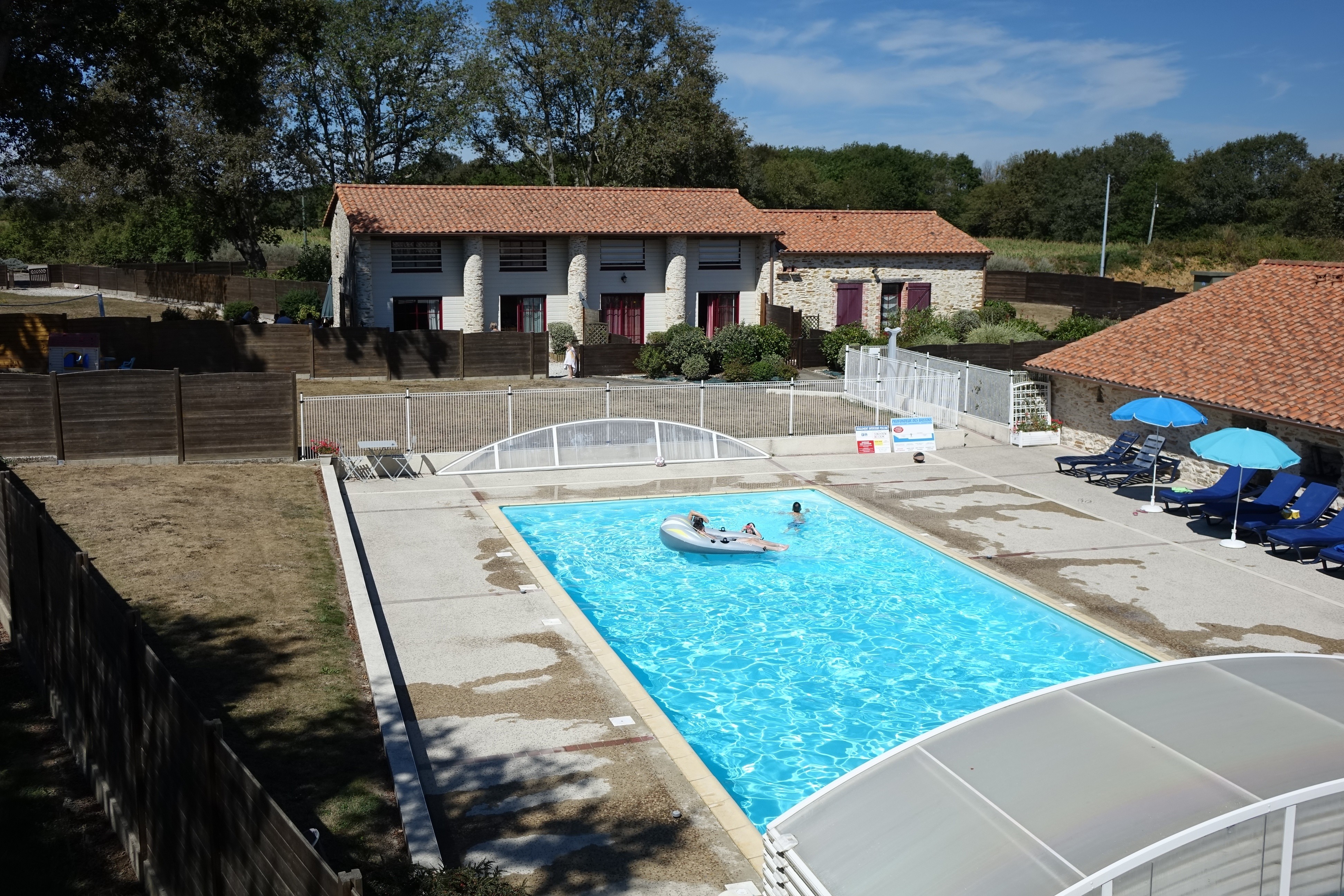 Piscine La Grange Léon