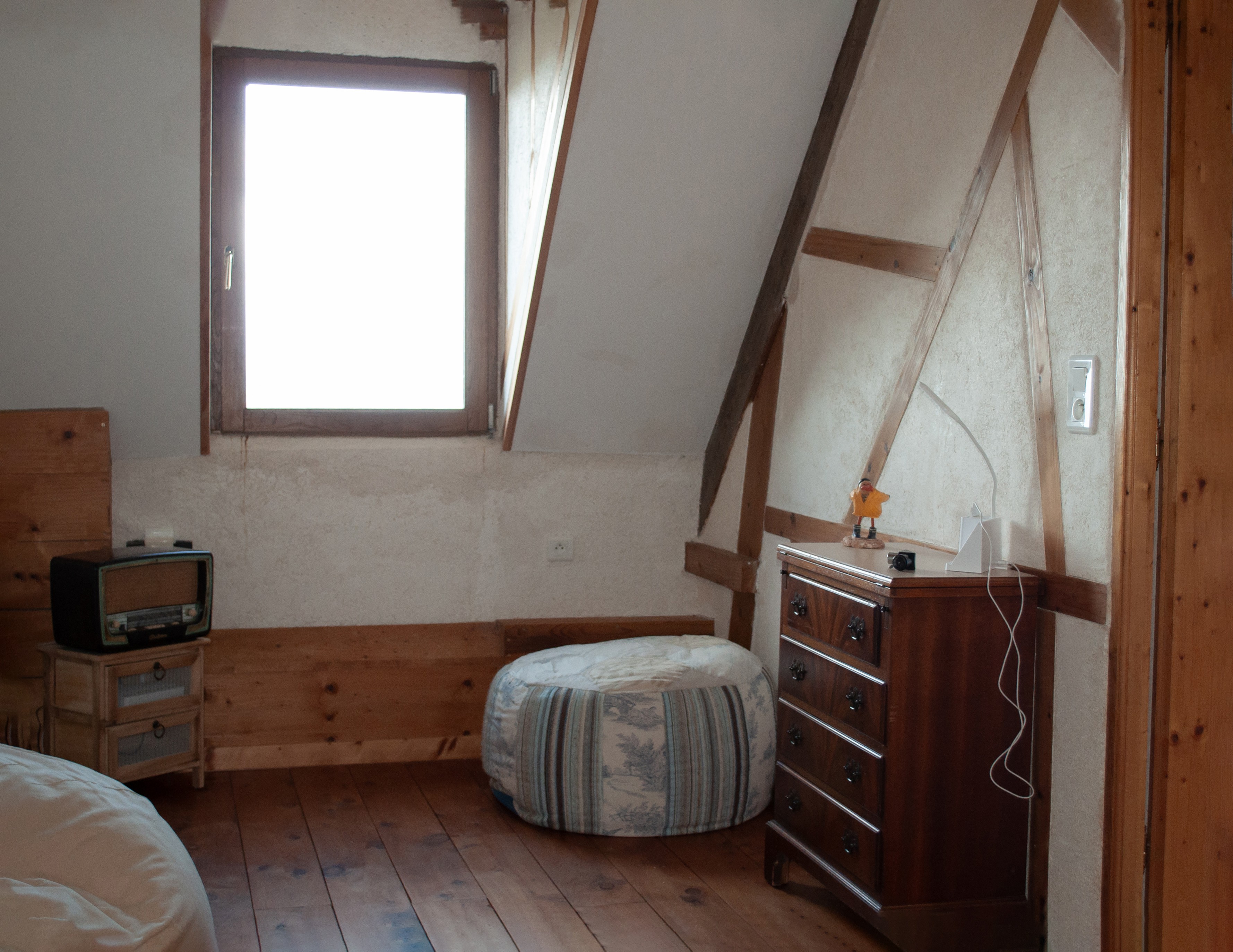 The landing between the two bedrooms upstairs