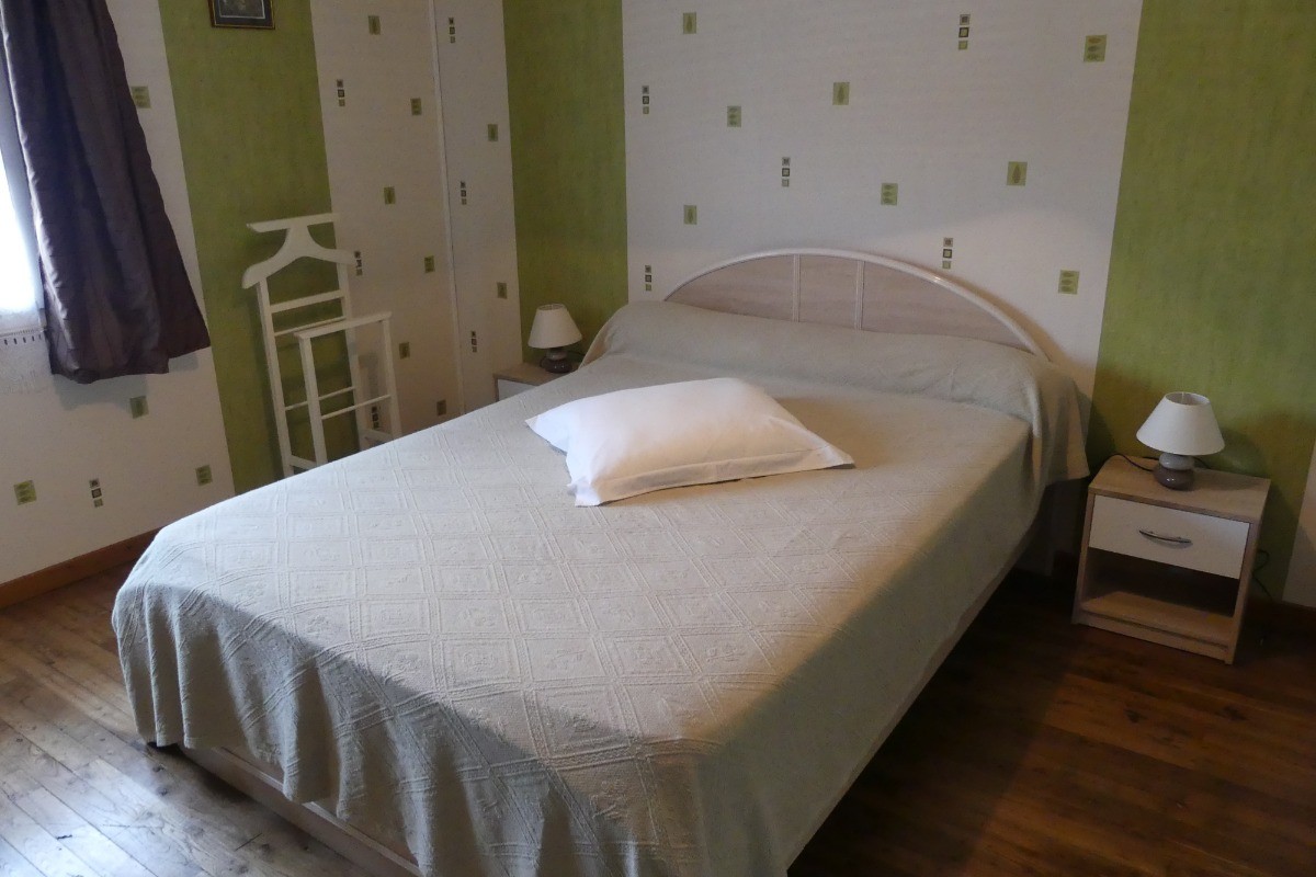 Chambre 2pers lit 140