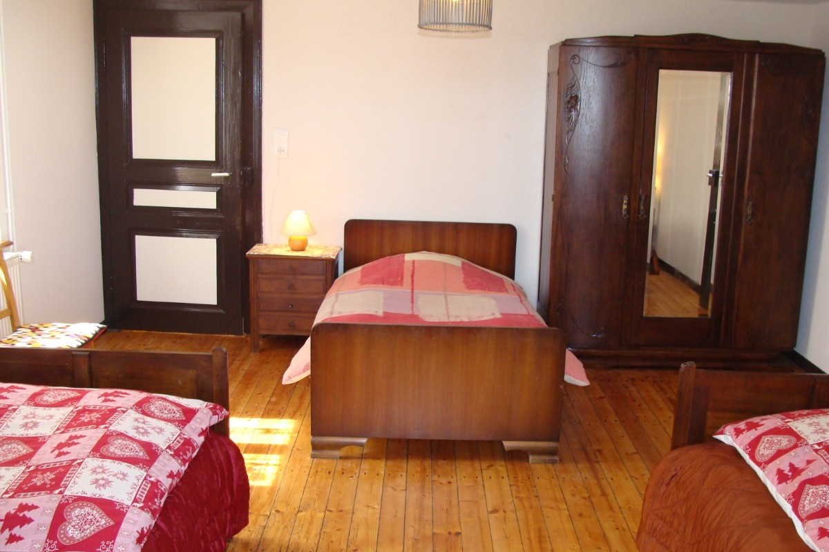 chambre à 3 lits