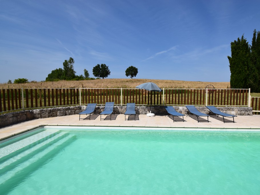Piscine partagée