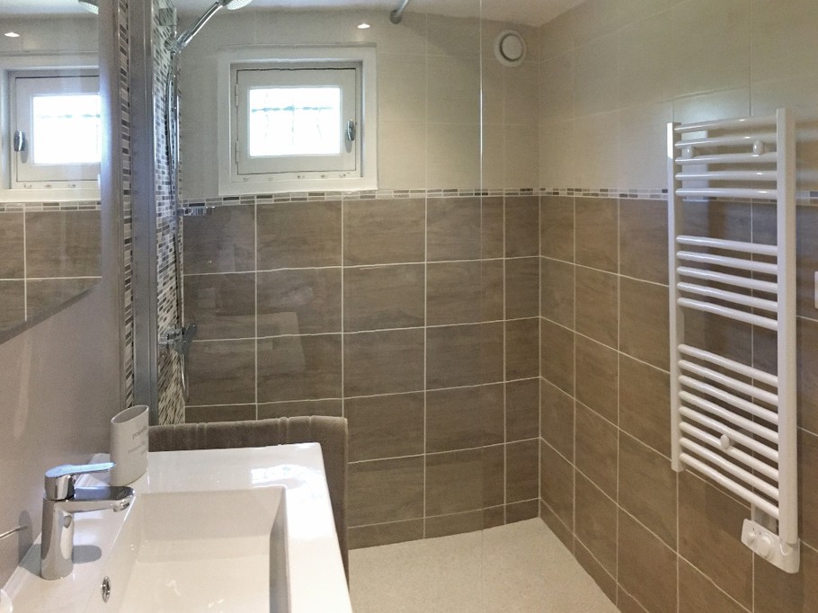 Salle d'eau indépendante