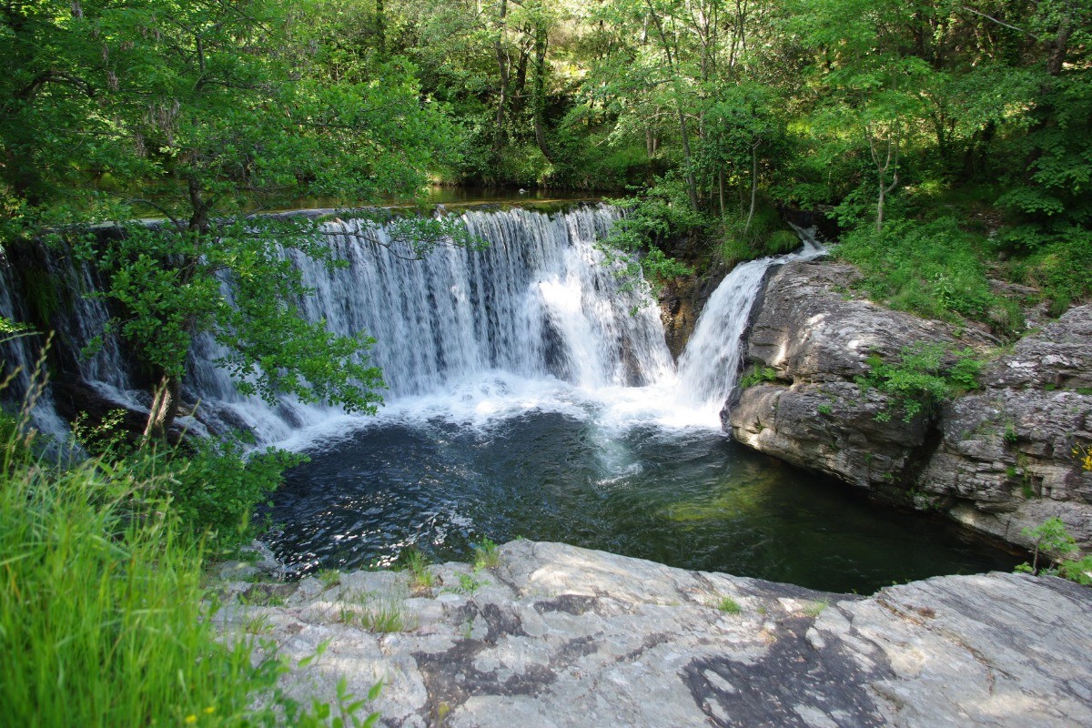Cascade près du village de St André de Valborgne