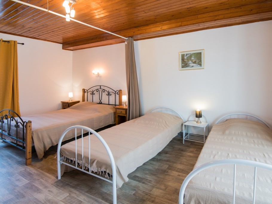 Chambre 1 au rez-de-chaussée