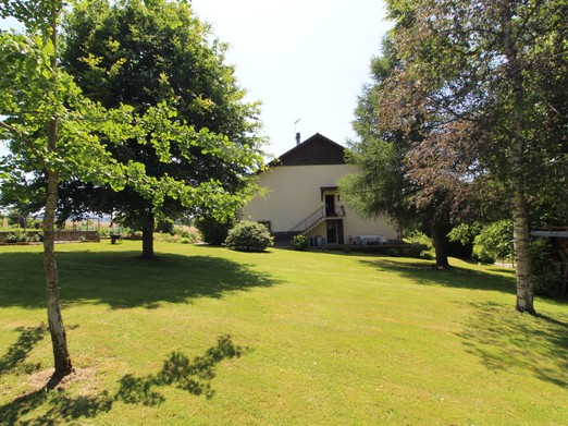 Gîte du Han à Saint-Remy, Vosges – Appartement nature, jardin, terrain pétanque